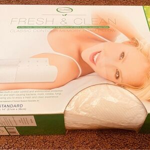 White Memory Foam Pillow